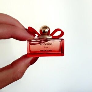 Salvatore Ferragamo Signorina Unica NWT